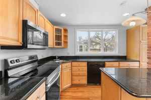 featured image of 16 Concord Ave