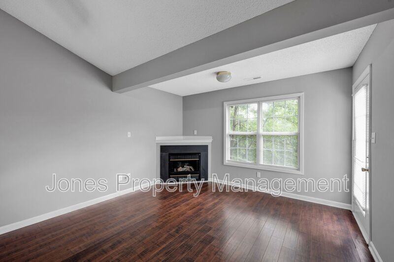 1522 Union Rd #H - Photo 4 of 42