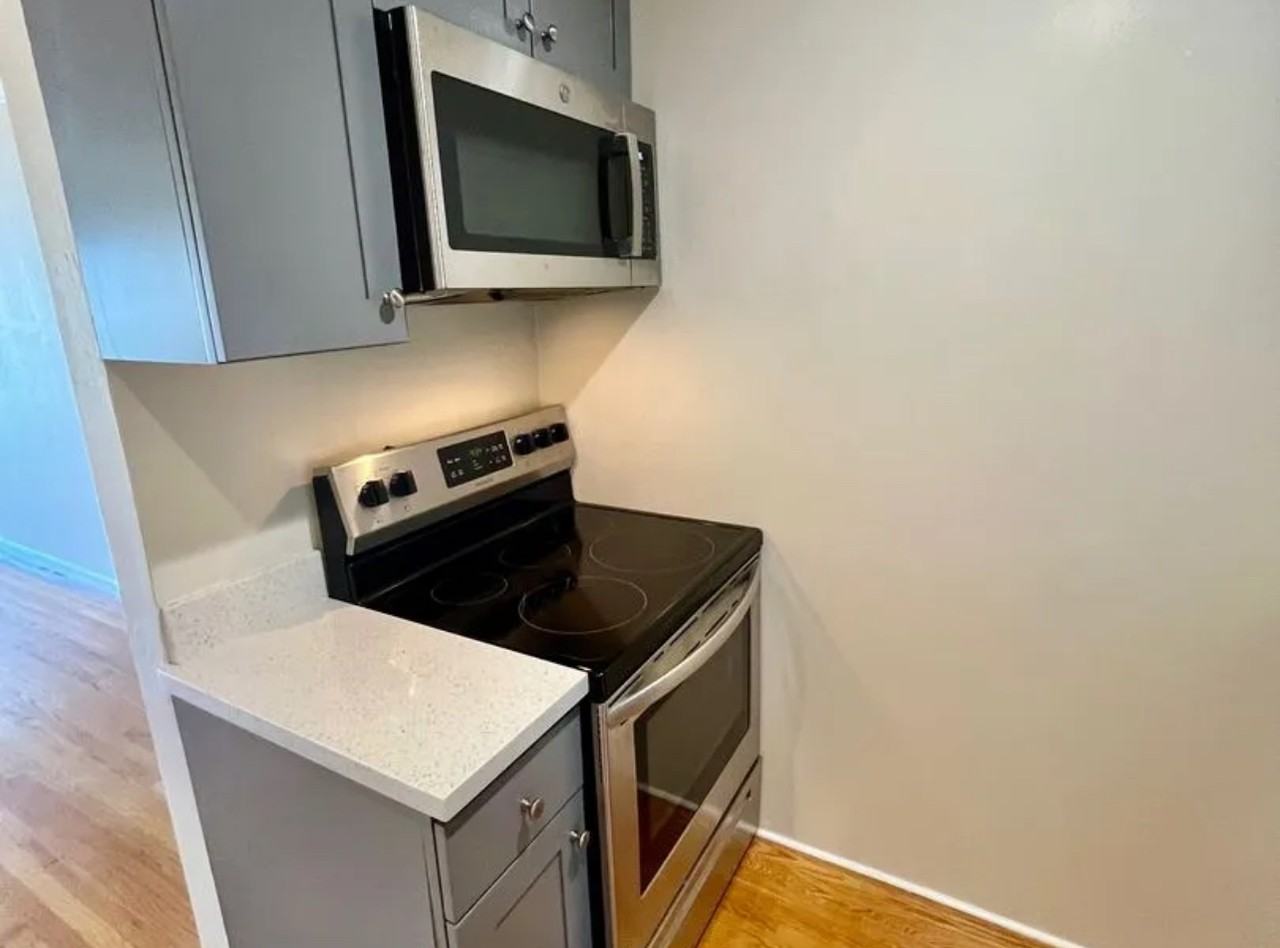 1225 Geneva Ave #1231A - Photo 2 of 5