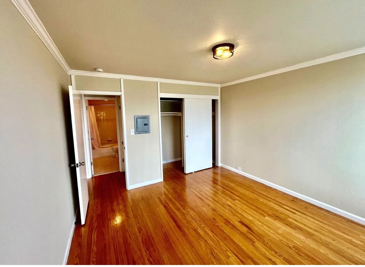 1225 Geneva Ave #1231A - Photo 3 of 5