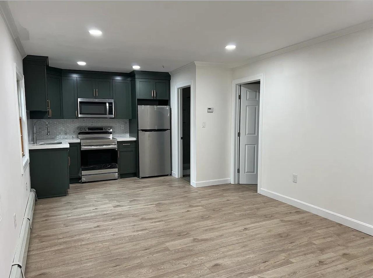 54 Boston St - Photo 2 of 7