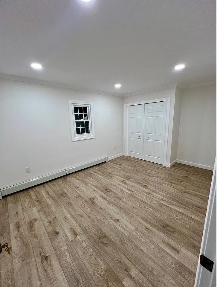 54 Boston St - Photo 7 of 7