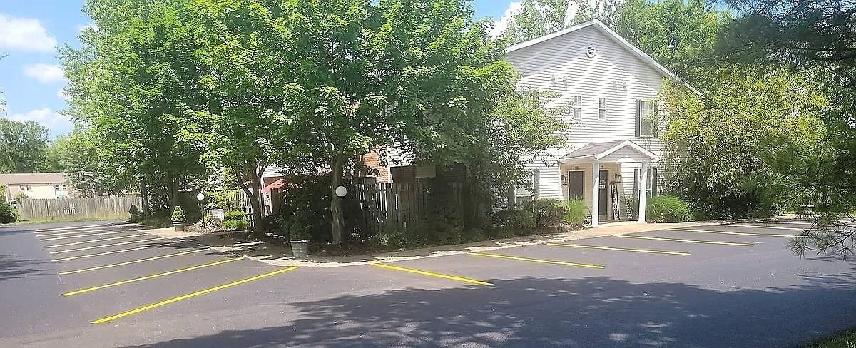 406 Waterside Ave #7 - Photo 2 of 20