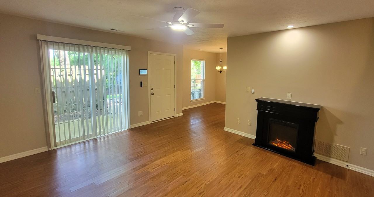 406 Waterside Ave #7 - Photo 4 of 20