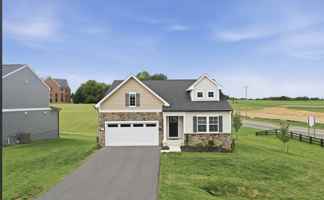 featured image of 2 Edinburgh Ct #NA