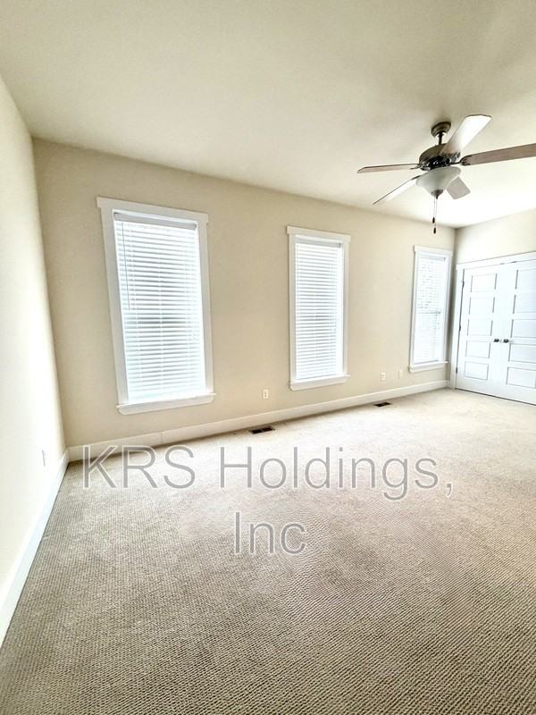 2058 Avinity Loop - Photo 7 of 18