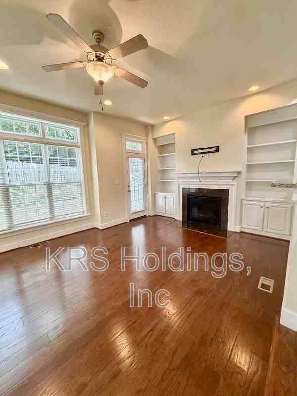 2058 Avinity Loop - Photo 7 of 17