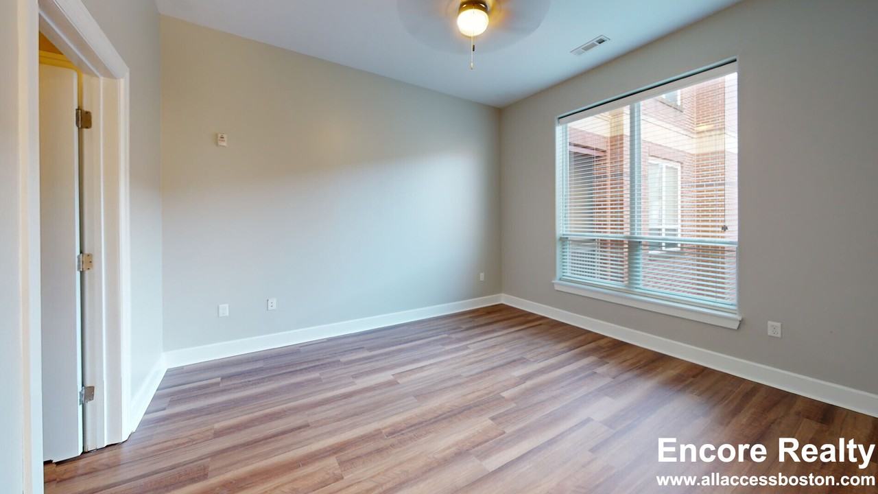 300 2nd Ave #3152 - Photo 4 of 50