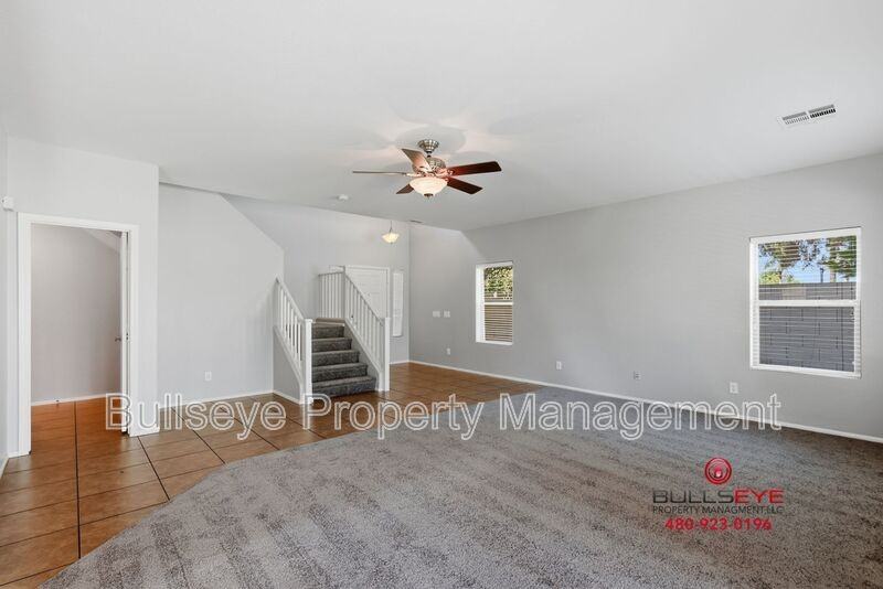 4224 E Bruce Ct - Photo 6 of 33