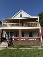 featured image of 911 Royal Rd