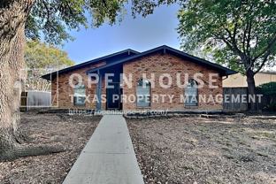 941 Whitehall Dr - Photo 1 of 1