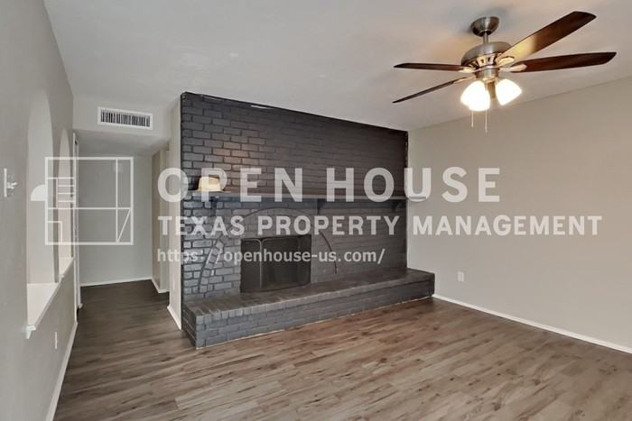 941 Whitehall Dr - Photo 5 of 20