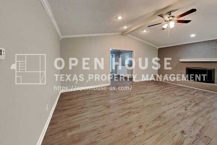 4413 Denver Dr - Photo 5 of 20