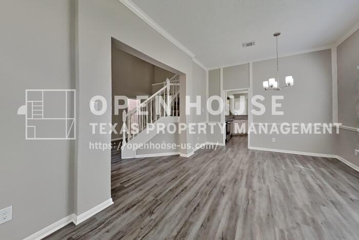 1906 Crescent Oak Dr - Photo 7 of 20