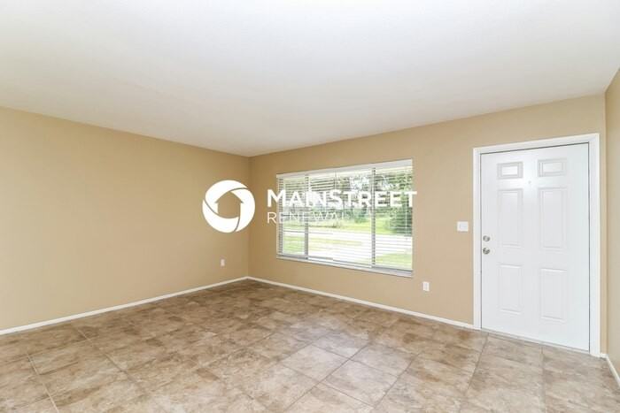 3685 Avanti Cir - Photo 4 of 16