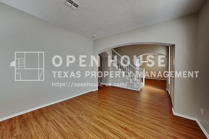 1790 Crosshaven Dr - Photo 5 of 23