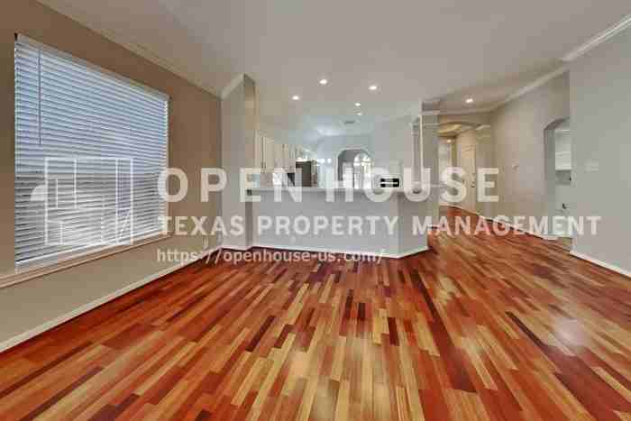 7219 Bethany Bay Dr - Photo 5 of 21
