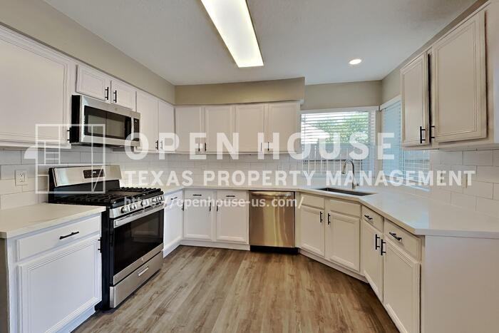 5803 Forest Timbers Dr - Photo 7 of 21