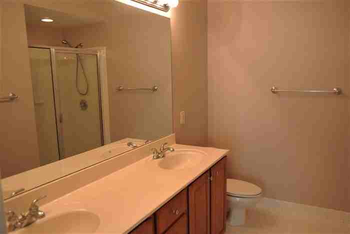 1621 Providence Glen Dr - Photo 7 of 12