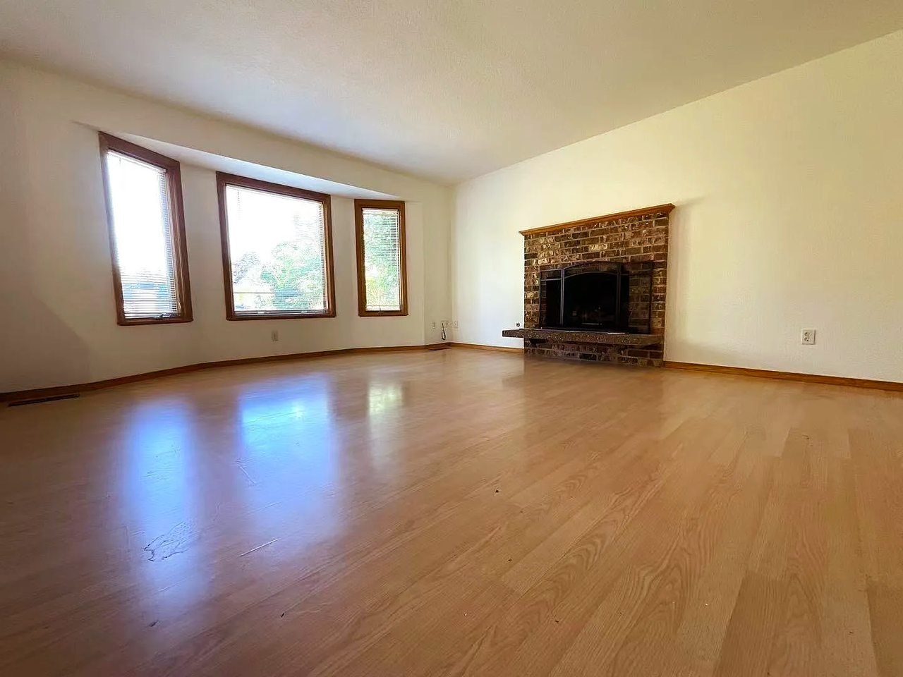 2728 175th St Se #1 - Photo 4 of 11