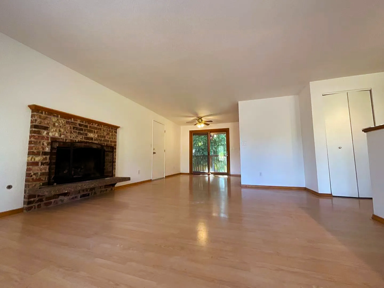 2728 175th St Se #1 - Photo 5 of 11