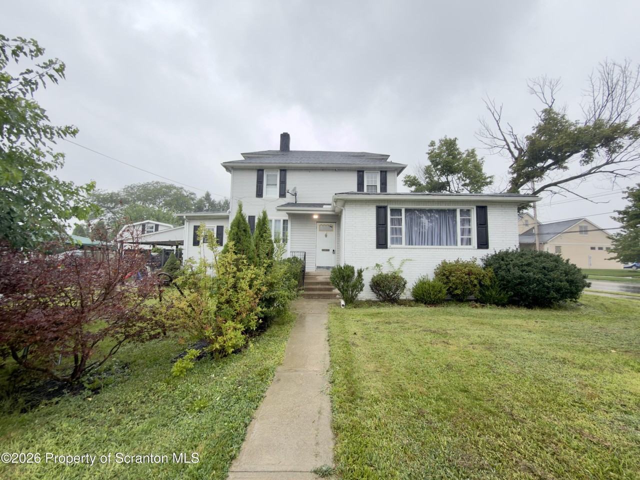536 Moosic Rd #2ndFL - Photo 3 of 16