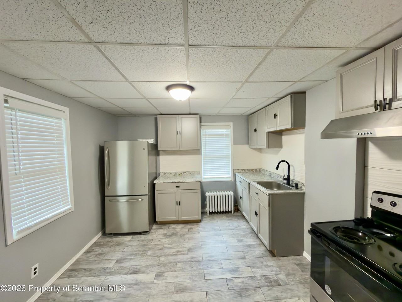 536 Moosic Rd #2ndFL - Photo 5 of 16