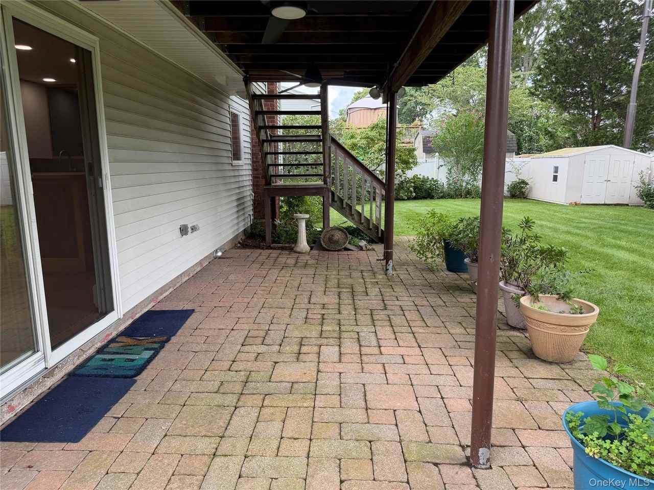 110 Clinton Ave - Photo 2 of 16