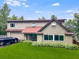 featured image of 22454 Hilltop Cir #1