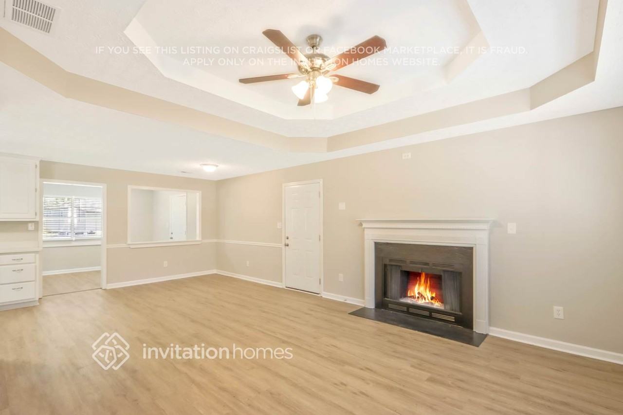 230 Chimney Ct - Photo 4 of 22