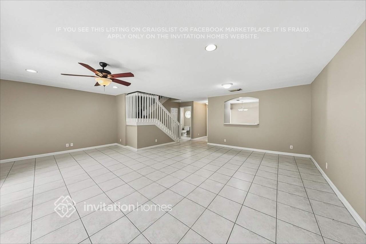 6114 Whalton St - Photo 6 of 20