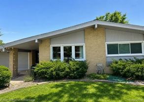 42168 Lakeland Ct - Photo 1 of 1