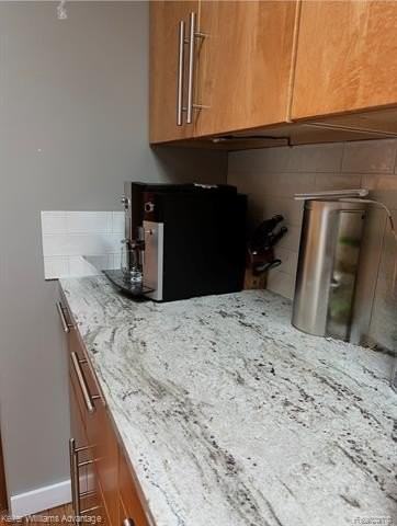 42168 Lakeland Ct - Photo 5 of 9
