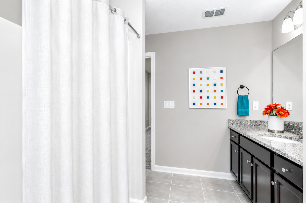 9202 Joannes Way - Photo 5 of 24