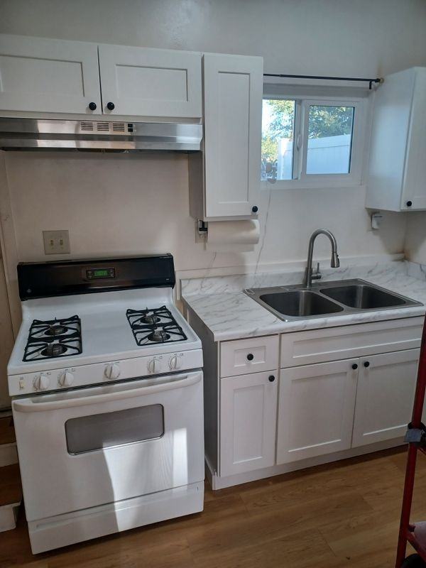 433 T St - Photo 4 of 6