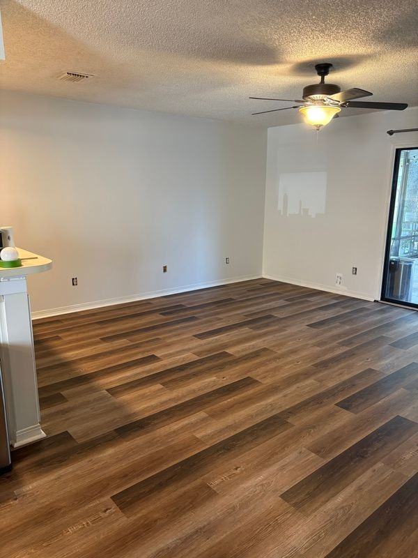 1111 Romaine Cir W - Photo 6 of 6