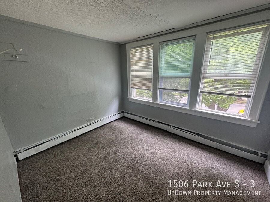 1506 Park Ave #3 - Photo 7 of 18