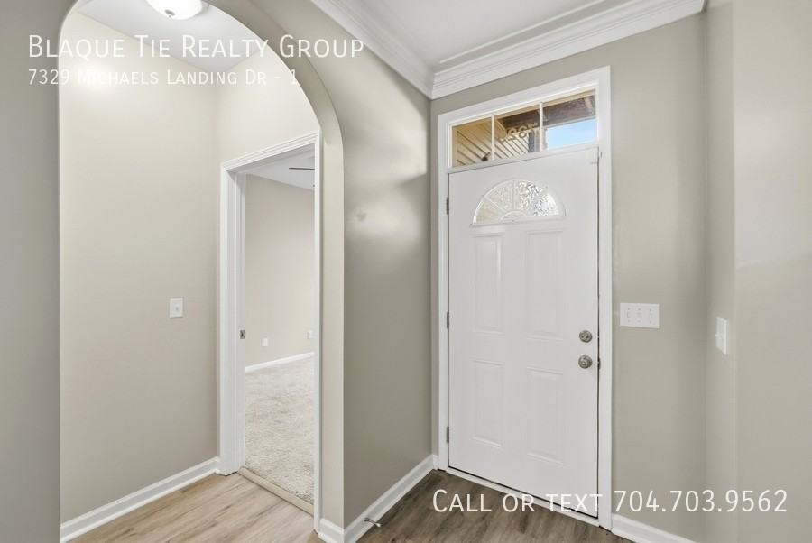 7329 Michaels Landing Dr #1 - Photo 3 of 22
