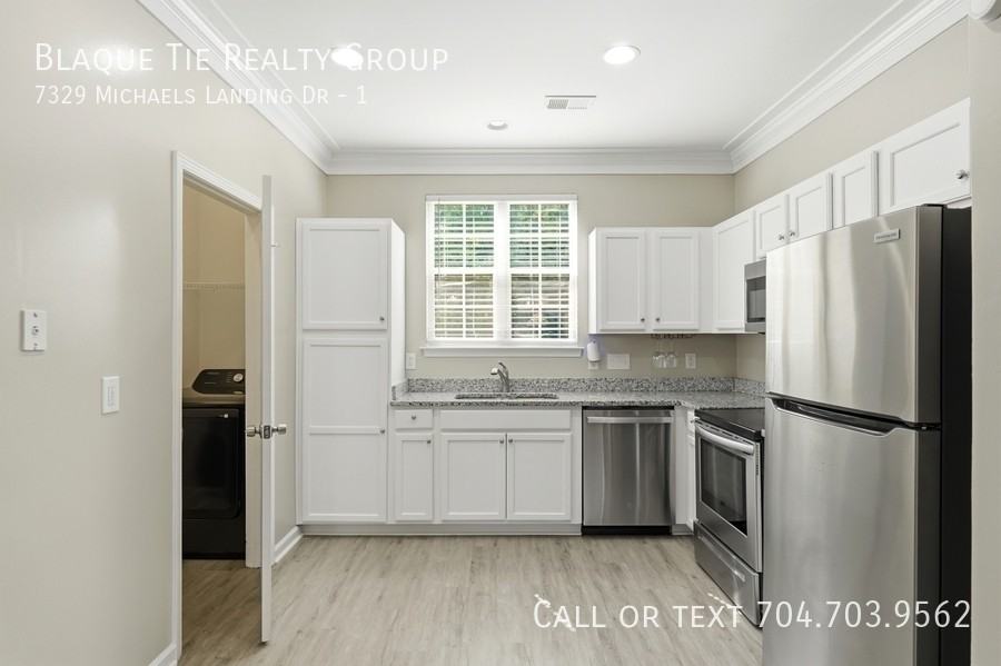 7329 Michaels Landing Dr #1 - Photo 7 of 22
