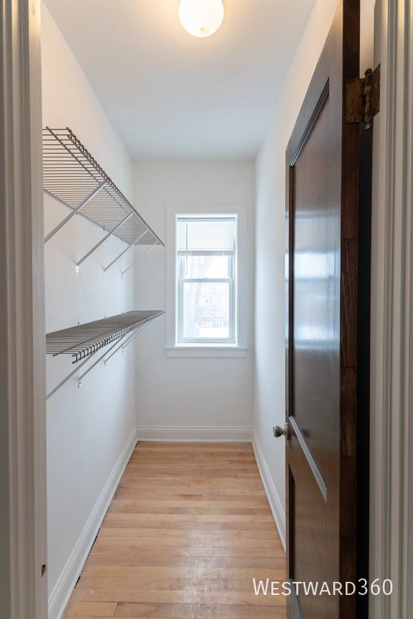 4344 N Mozart St #2E - Photo 7 of 9