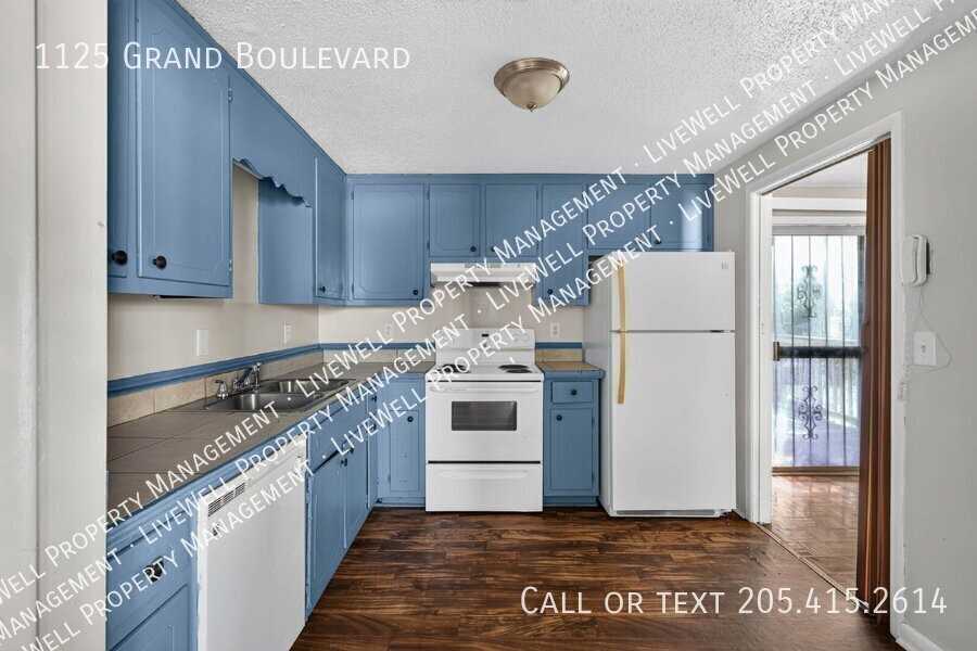 1125 Grand Blvd - Photo 7 of 20