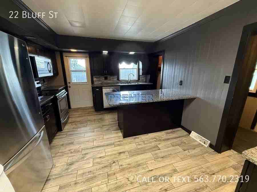 22 Bluff St - Photo 6 of 12