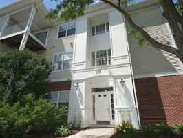 featured image of 3317 Stratford Ct #1E