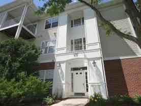 3317 Stratford Ct #1E - Photo 1 of 1