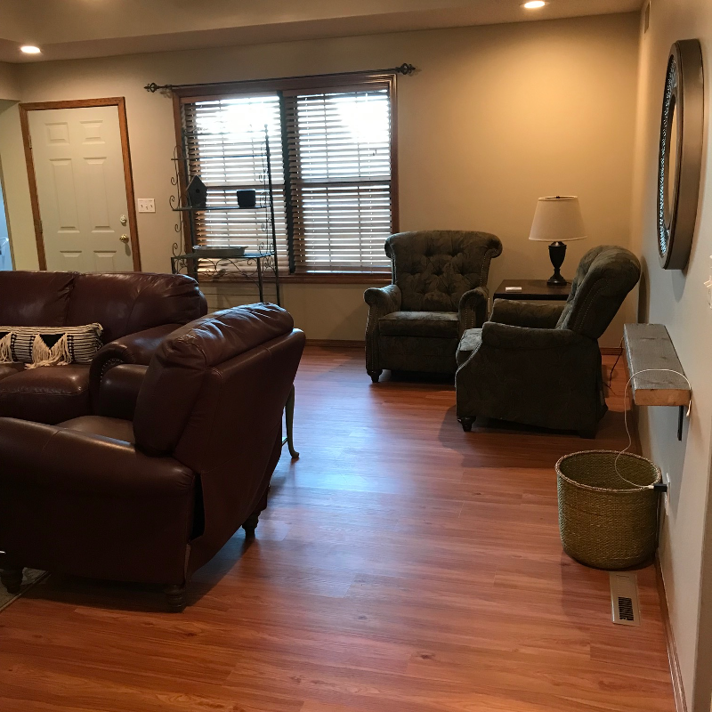 2611 W 24th St - Photo 5 of 33