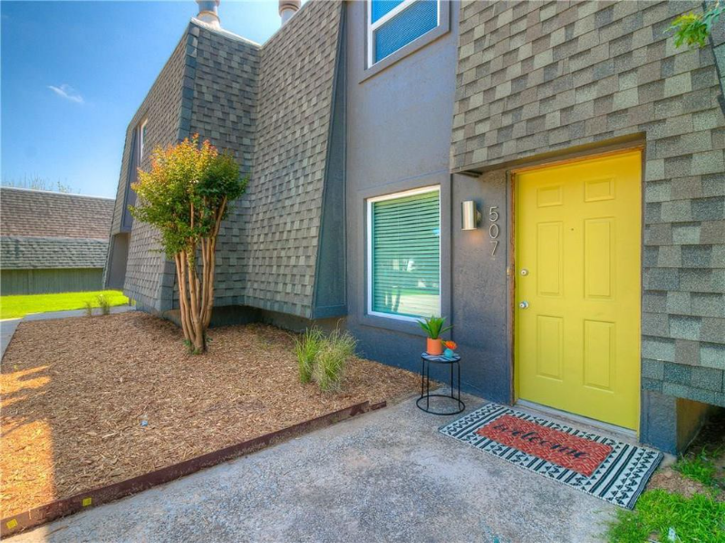 507 N Davis Ave - Photo 2 of 18