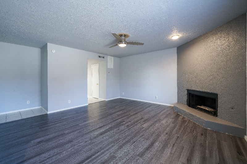 507 N Davis Ave - Photo 3 of 18