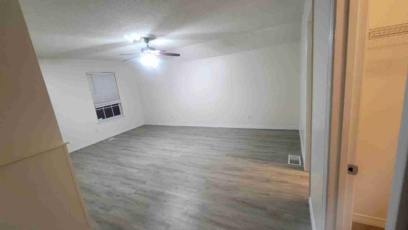 953 Osprey Ct - Photo 3 of 24