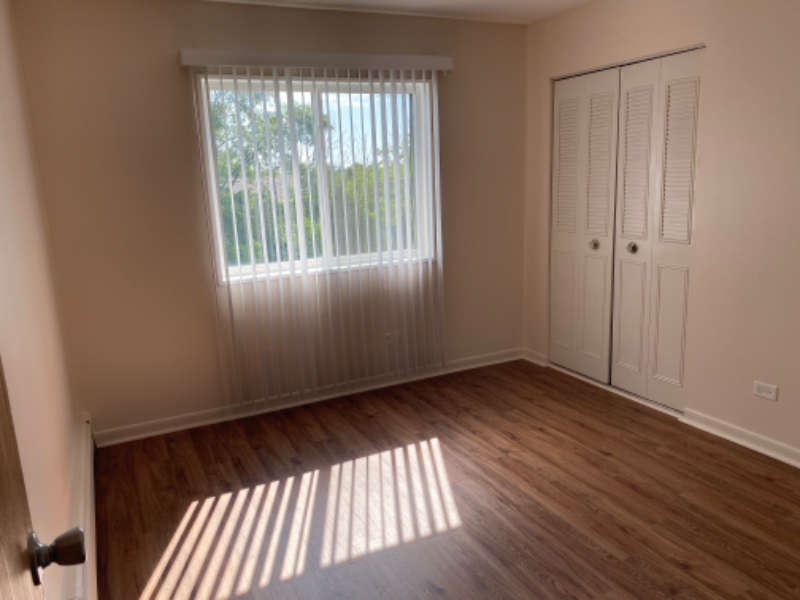10S511 Echo Ln #6 - Photo 4 of 8