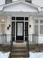featured image of 410 Broadway St #1